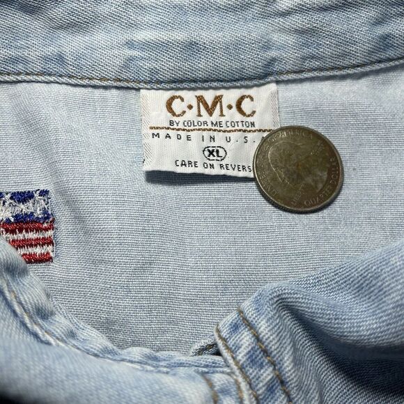 Vintage Denim Shirt Womens XL‎ 90s American Flag Shirt Denim Button Up Patriotic - Picture 4 of 8